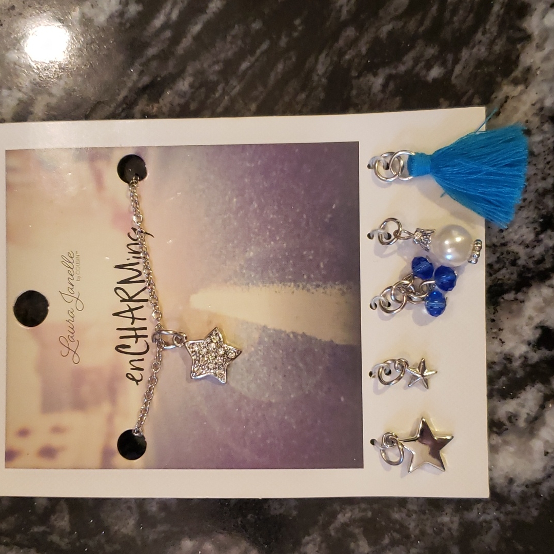 Encharming Necklace With Changeable Charms!